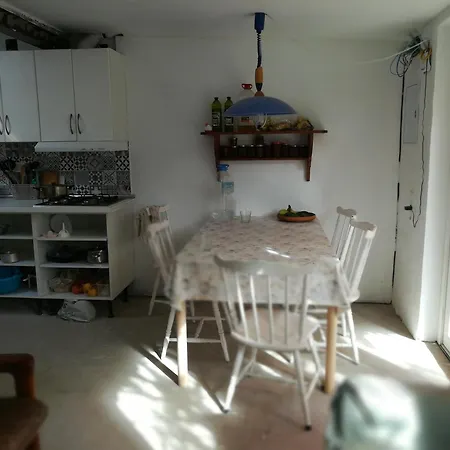 Bett 2 Im Maenner-2-bettzimmer Nur Maenner Only Men Solo Hombres Hostel *
